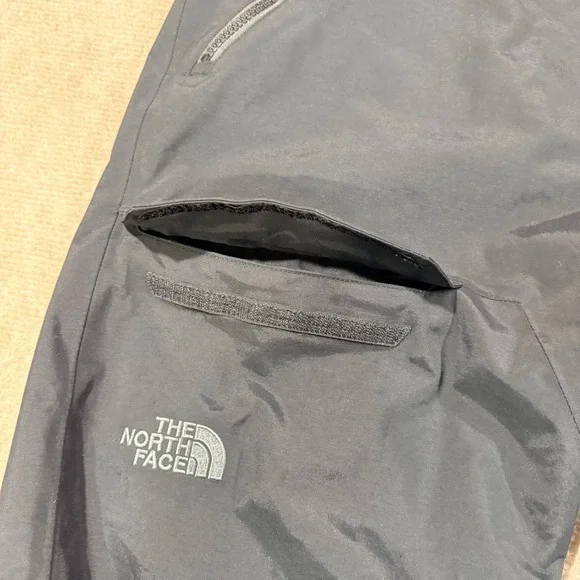The North Face DryVent Snow Pants Mens M Gray Waterproof Ski Snowboard NF0A3LVH - Picture 4 of 16